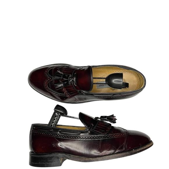Johnston & Murphy Other - Johnston & Murphy Kiltle Tassle Leather Slip-On Loafers Size 8.5 Burgundy